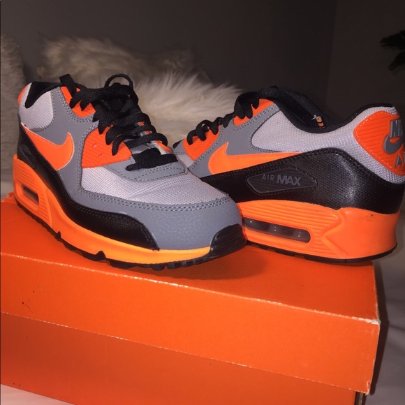 Nike Shoes - Nike Air Max 90!